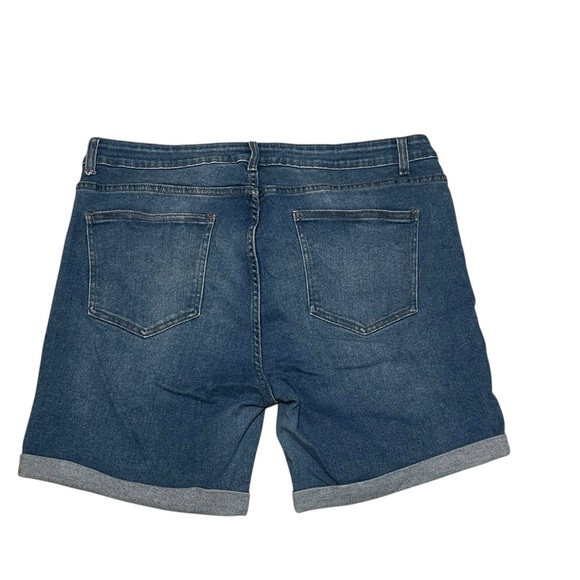 Plus Size jean bermuda shorts Size 22 - Picture 4 of 5